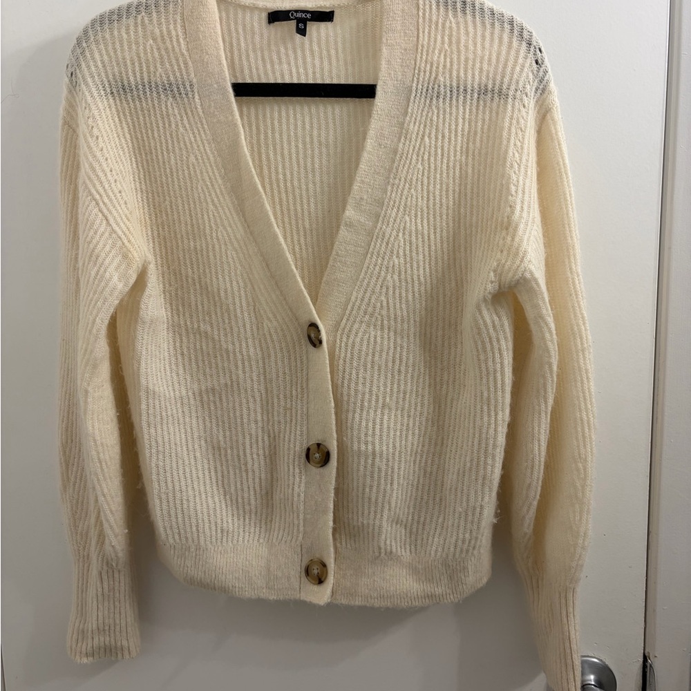 Quince Cream Button-Front V-Neck Cardigan